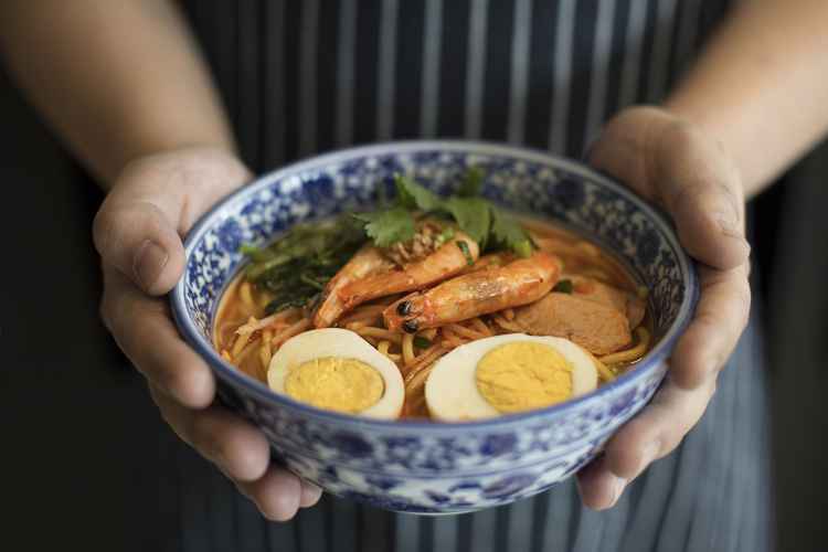 鲜虾汤面Prawn Noodles.jpg