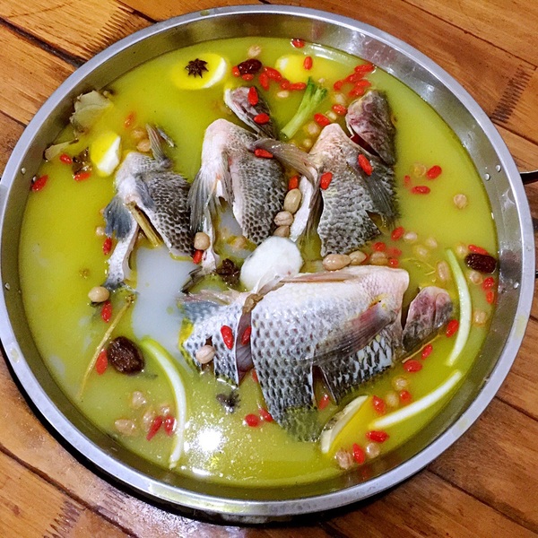 酸木瓜鱼,酸木瓜煮鱼,木瓜鱼_大山谷图库